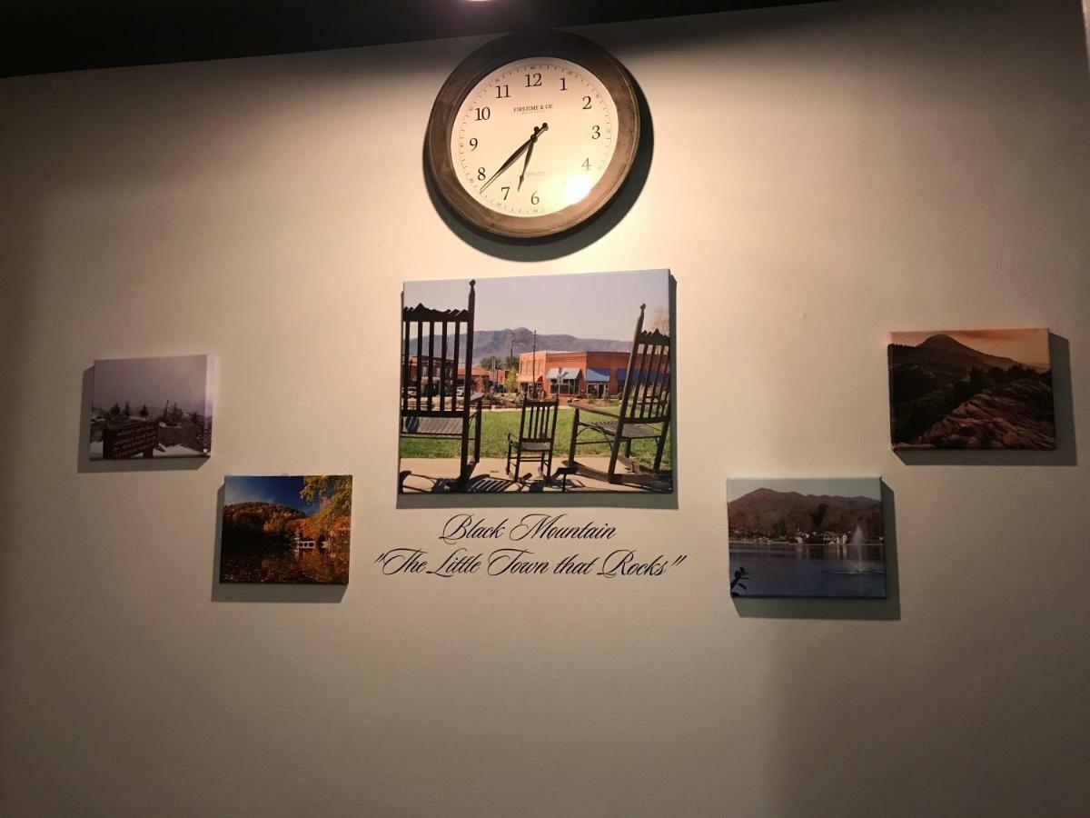 ホテル Ed & Rosie'S Place ブラック・マウンテン エクステリア 写真
